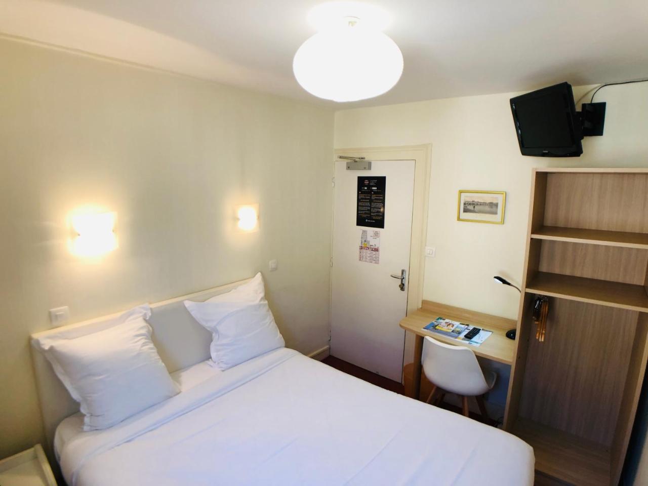 Cit'Hotel Le Volney Saumur Exterior foto