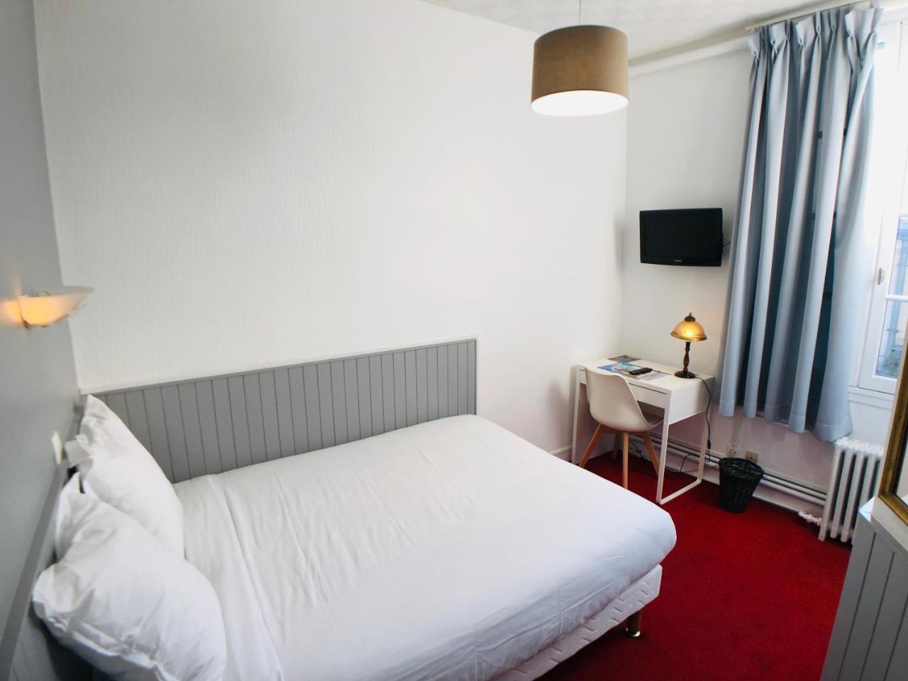Cit'Hotel Le Volney Saumur Exterior foto